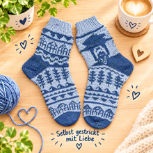 Lade das Bild in den Galerie-Viewer, Strickset „Hann. Münden“ – Fair-Isle-Socken - Dark/Blue
