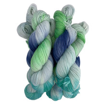 Lade das Bild in den Galerie-Viewer, Alpaka-Sockenwolle