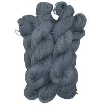 Lade das Bild in den Galerie-Viewer, Alpaka-Sockenwolle