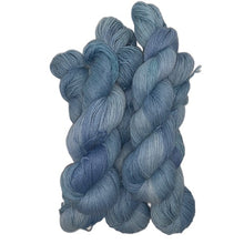 Lade das Bild in den Galerie-Viewer, Alpaka-Sockenwolle