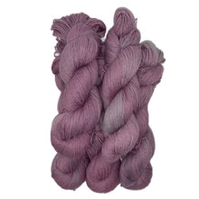 Lade das Bild in den Galerie-Viewer, Alpaka-Sockenwolle