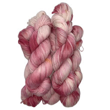 Lade das Bild in den Galerie-Viewer, Alpaka-Sockenwolle